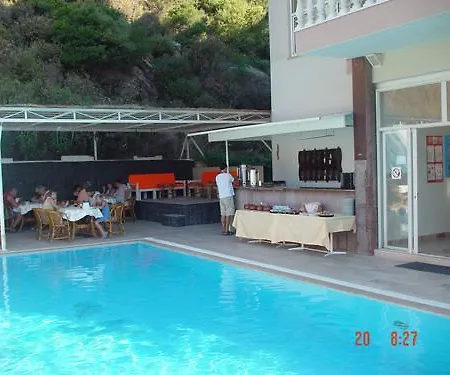 Otel Kavala 2*
